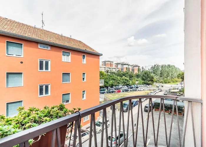 - Bocconi E Navigli - Spacious 3Br 95 M - Free Parking