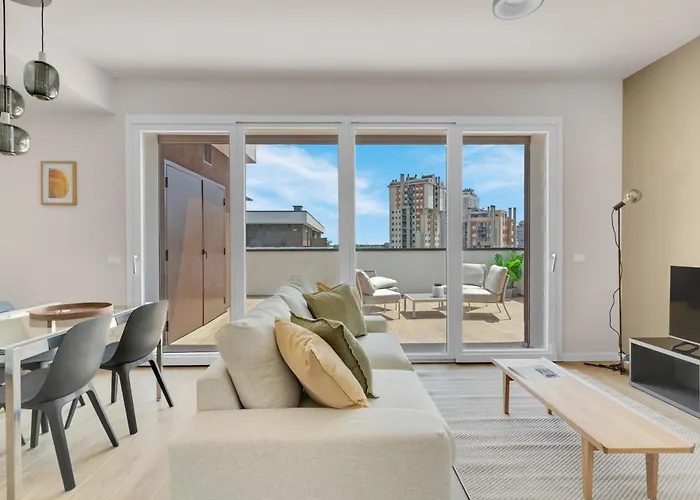 Airy Apartments With Balcony & Garage By Ndp Rent